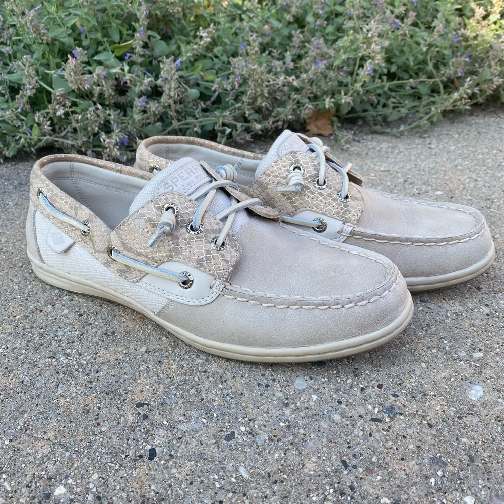 Sperry boat shoes